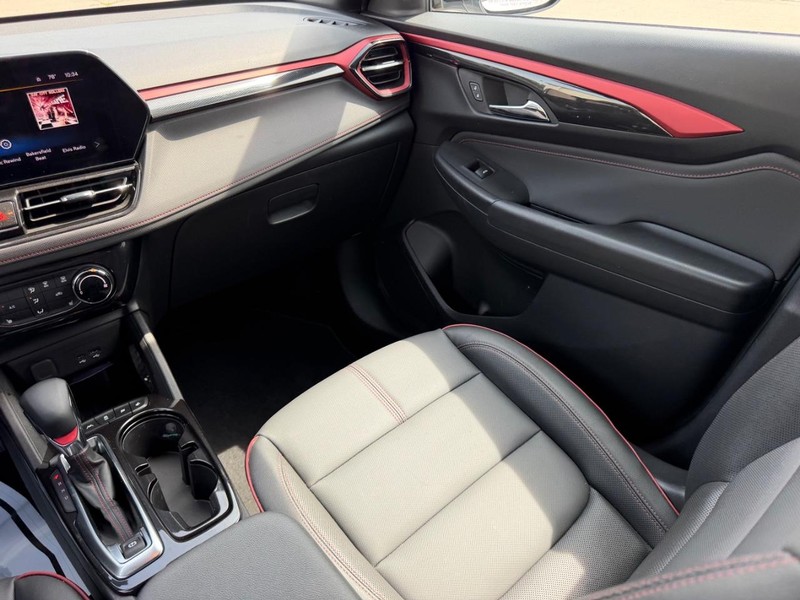 Chevrolet TrailBlazer Vehicle Full-screen Gallery Image 15