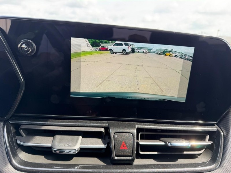 Chevrolet TrailBlazer Vehicle Full-screen Gallery Image 19