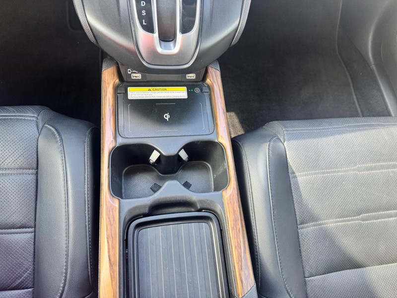 Honda CR-V Vehicle Full-screen Gallery Image 13