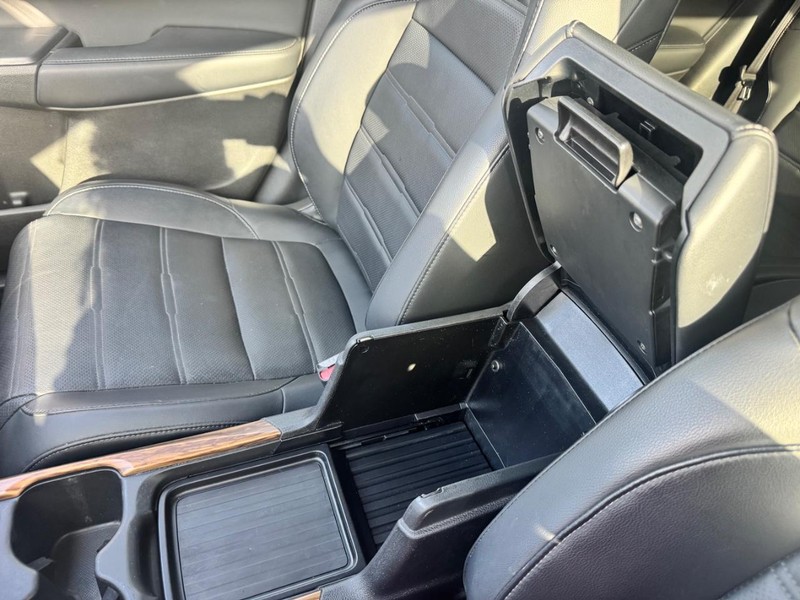 Honda CR-V Vehicle Full-screen Gallery Image 14