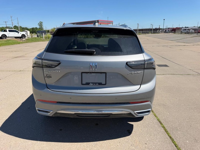 Buick Envision Vehicle Full-screen Gallery Image 4