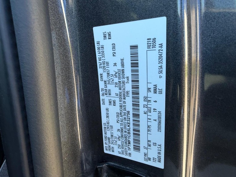 Ford F-150 Vehicle Full-screen Gallery Image 17