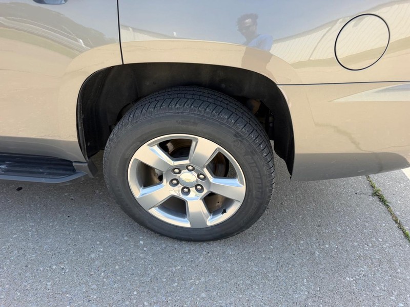 Chevrolet Tahoe Vehicle Full-screen Gallery Image 7