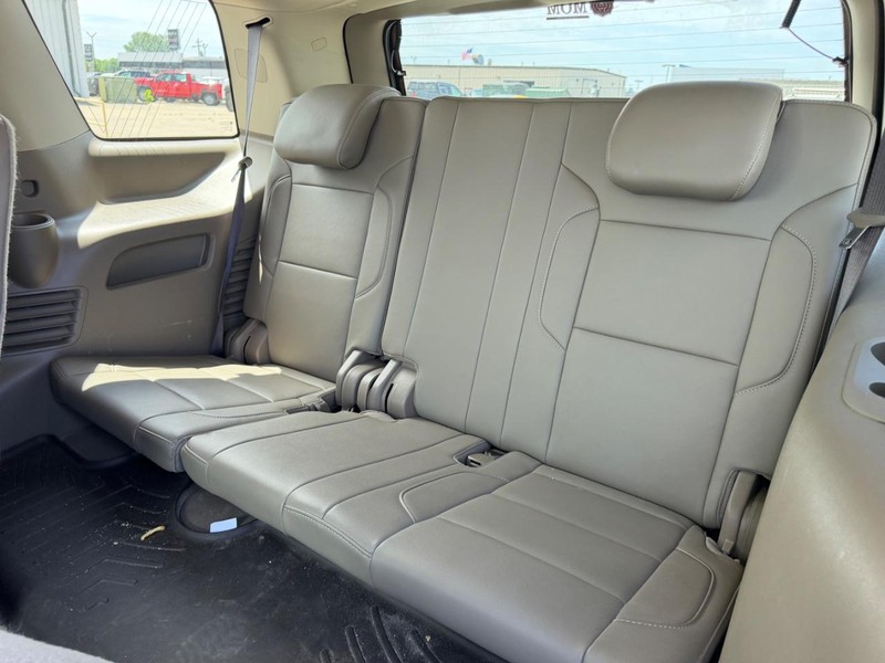 Chevrolet Tahoe Vehicle Full-screen Gallery Image 8