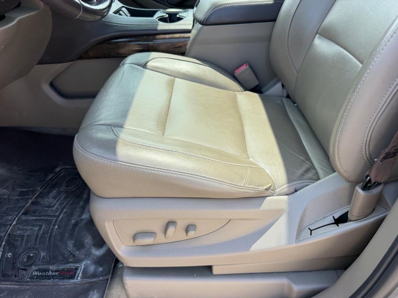 Chevrolet Tahoe Vehicle Full-screen Gallery Image 22