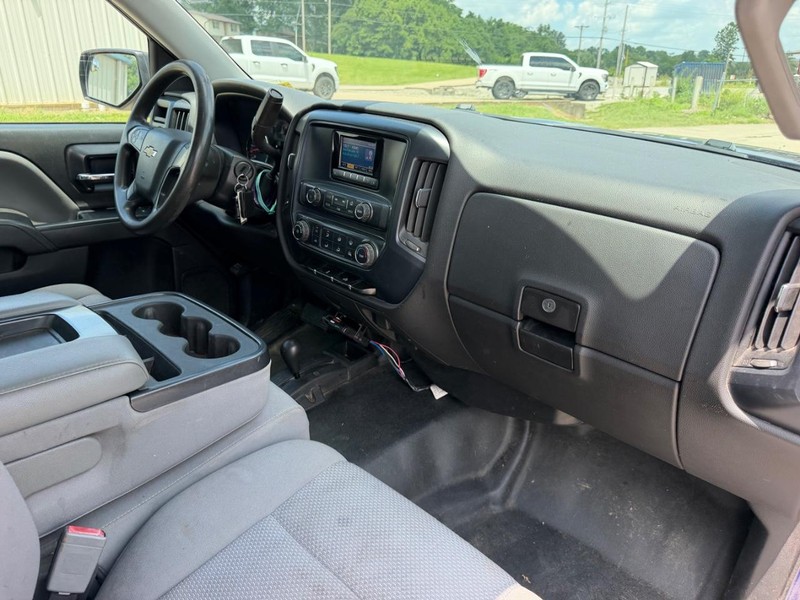 Chevrolet Silverado 1500 Vehicle Full-screen Gallery Image 7