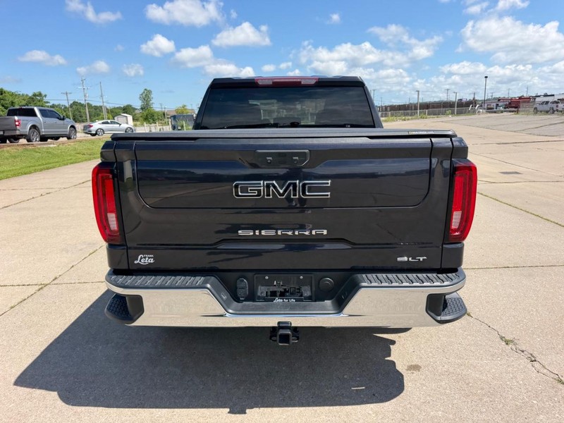 GMC Sierra 1500 Vehicle Full-screen Gallery Image 4