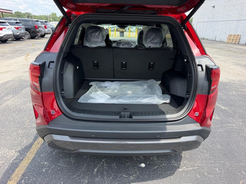 GMC Terrain Vehicle Full-screen Gallery Image 5