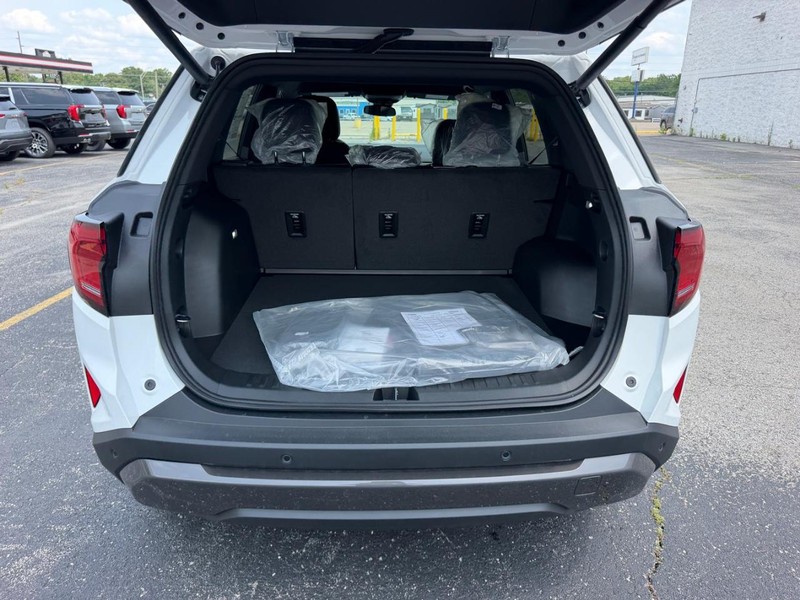 GMC Terrain Vehicle Full-screen Gallery Image 5