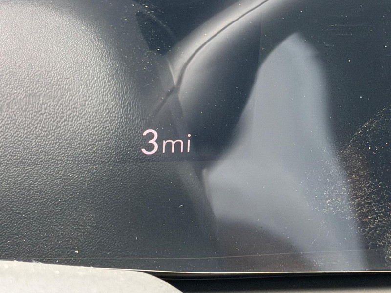 Buick Envista Vehicle Full-screen Gallery Image 20