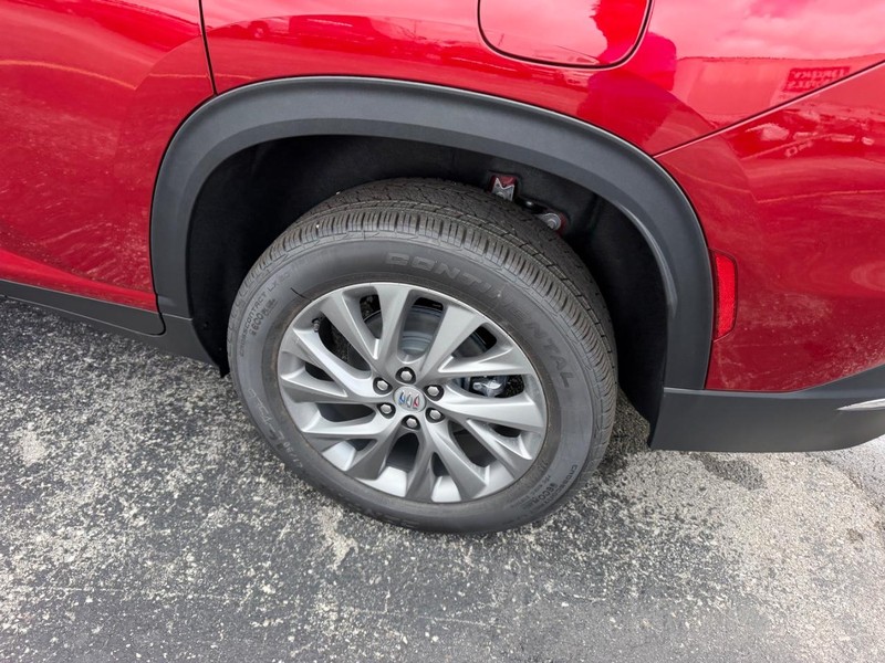 Buick Enclave Vehicle Full-screen Gallery Image 7