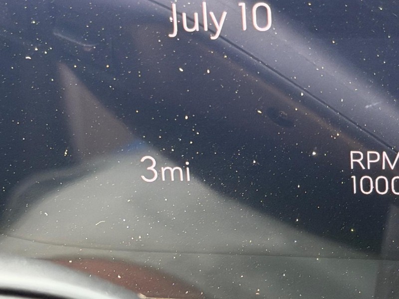 Buick Enclave Vehicle Full-screen Gallery Image 20