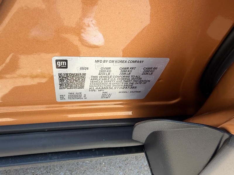 Buick Encore GX Vehicle Full-screen Gallery Image 20