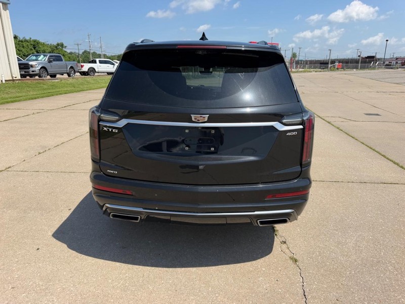 Cadillac XT6 Vehicle Full-screen Gallery Image 4