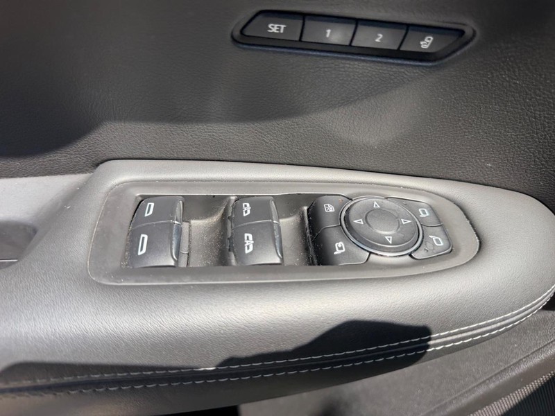 Cadillac XT6 Vehicle Full-screen Gallery Image 20