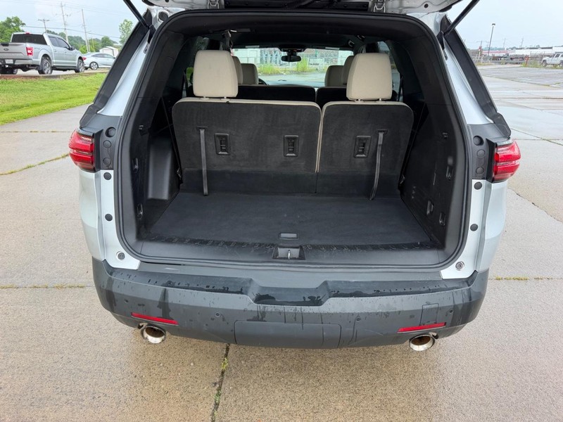 Chevrolet Traverse Vehicle Full-screen Gallery Image 5