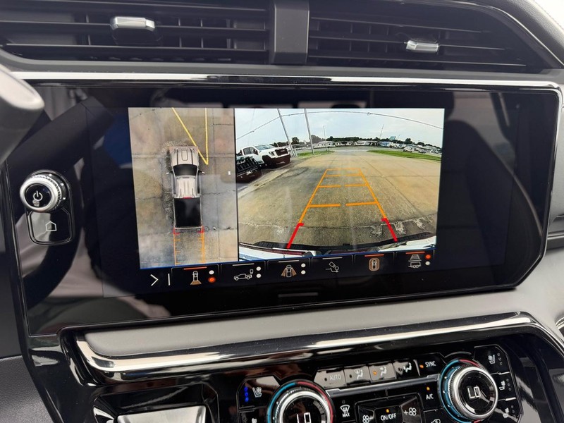 GMC Sierra 2500HD Vehicle Full-screen Gallery Image 20