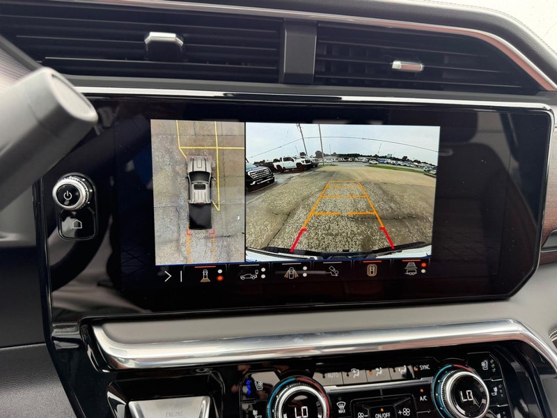 GMC Sierra 2500HD Vehicle Full-screen Gallery Image 20