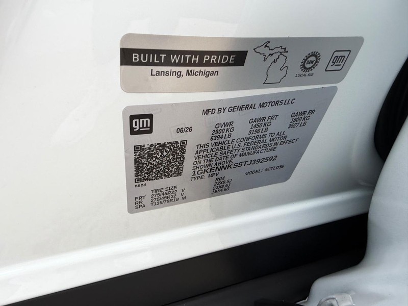 GMC Acadia Vehicle Full-screen Gallery Image 23