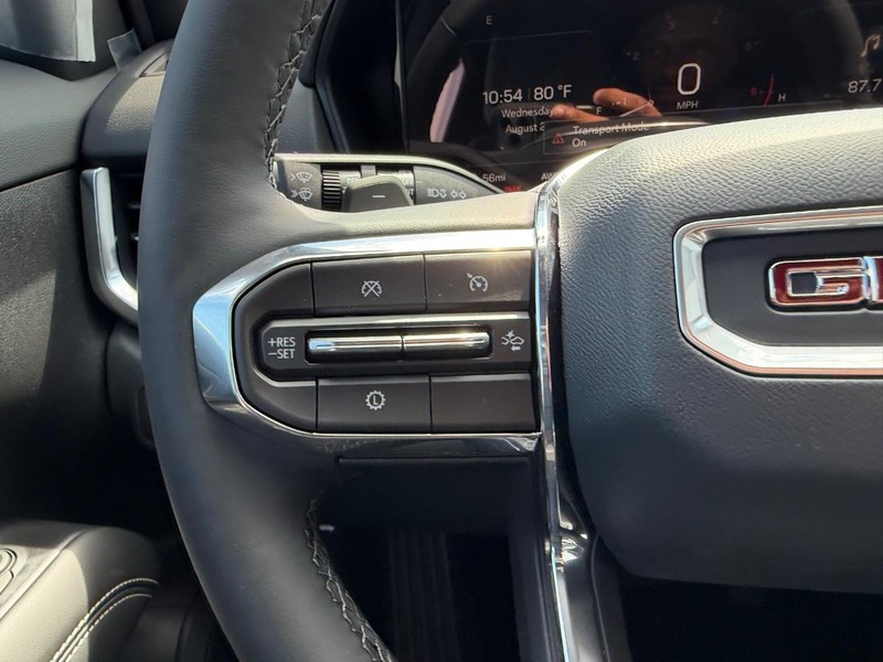 GMC Terrain Vehicle Full-screen Gallery Image 11