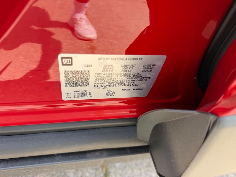 Buick Encore GX Vehicle Full-screen Gallery Image 21
