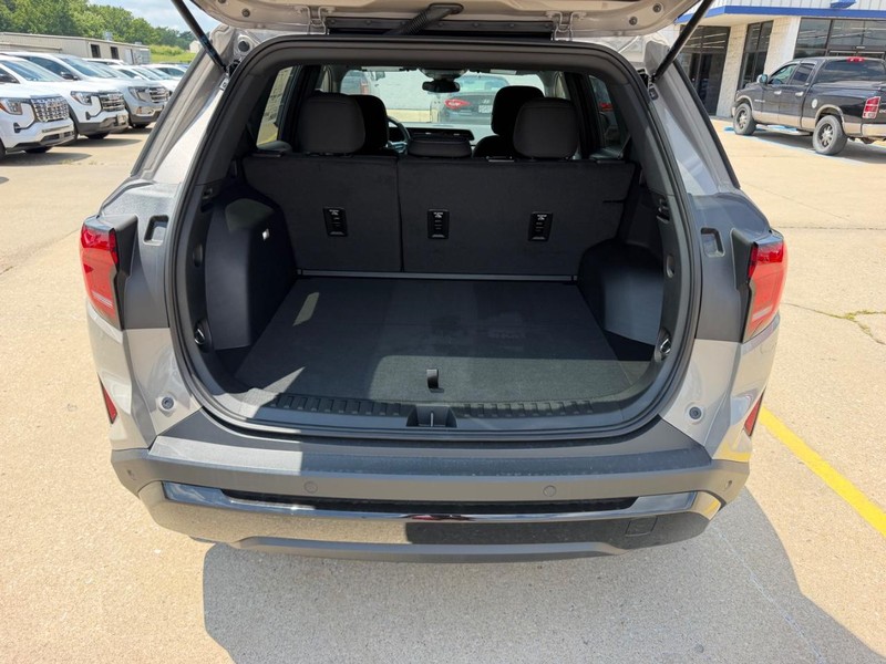GMC Terrain Vehicle Full-screen Gallery Image 5