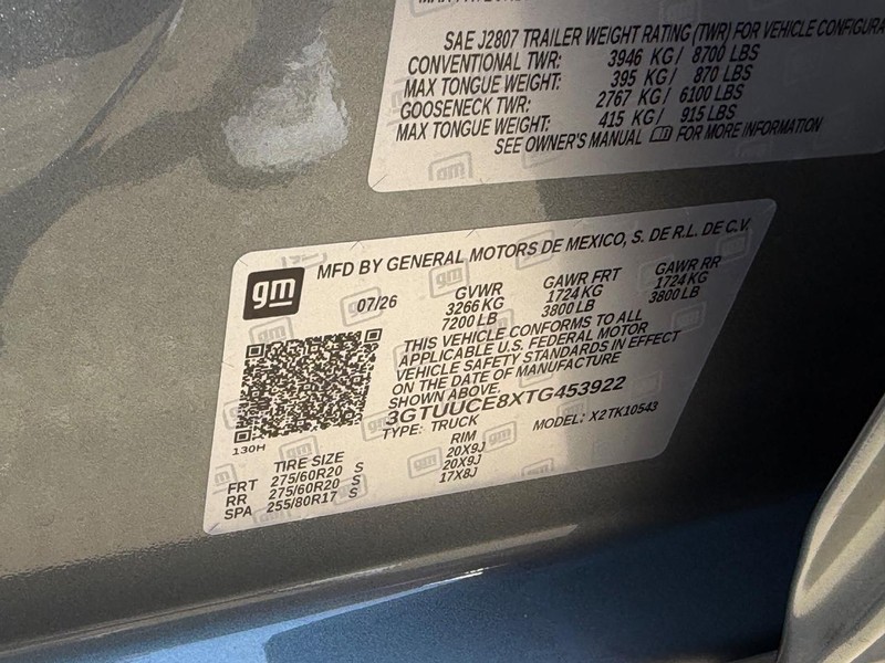 GMC Sierra 1500 Vehicle Full-screen Gallery Image 21