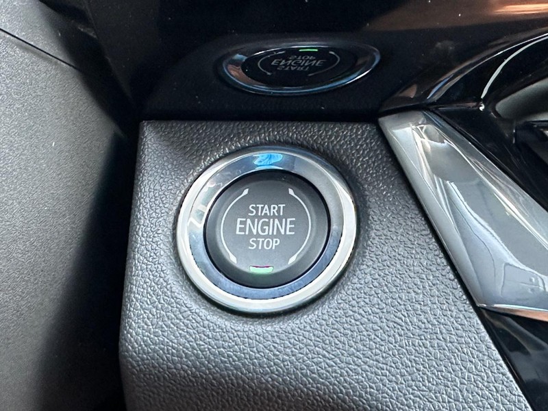 Buick Envista Vehicle Full-screen Gallery Image 10
