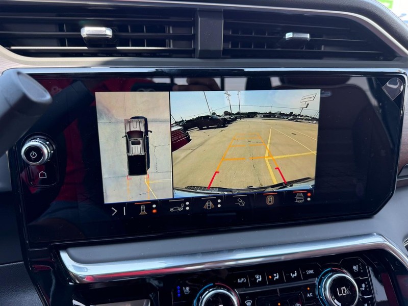 GMC Sierra 2500HD Vehicle Full-screen Gallery Image 20