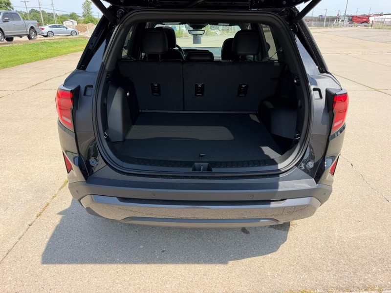 GMC Terrain Vehicle Full-screen Gallery Image 5