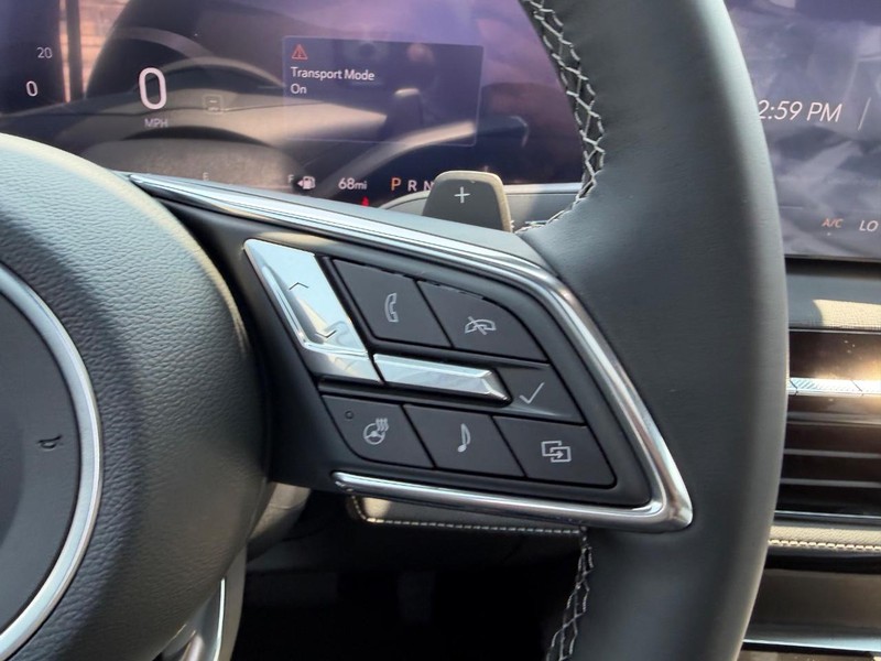 Buick Enclave Vehicle Full-screen Gallery Image 15