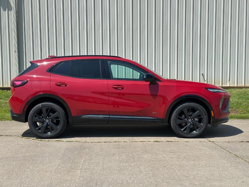 Buick Envision Vehicle Full-screen Gallery Image 2
