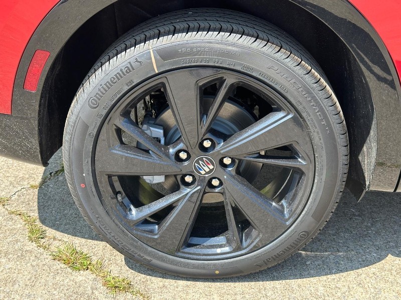 Buick Envision Vehicle Full-screen Gallery Image 4