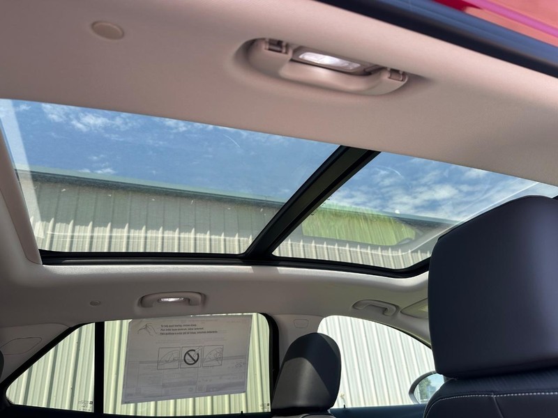 Buick Envision Vehicle Full-screen Gallery Image 6