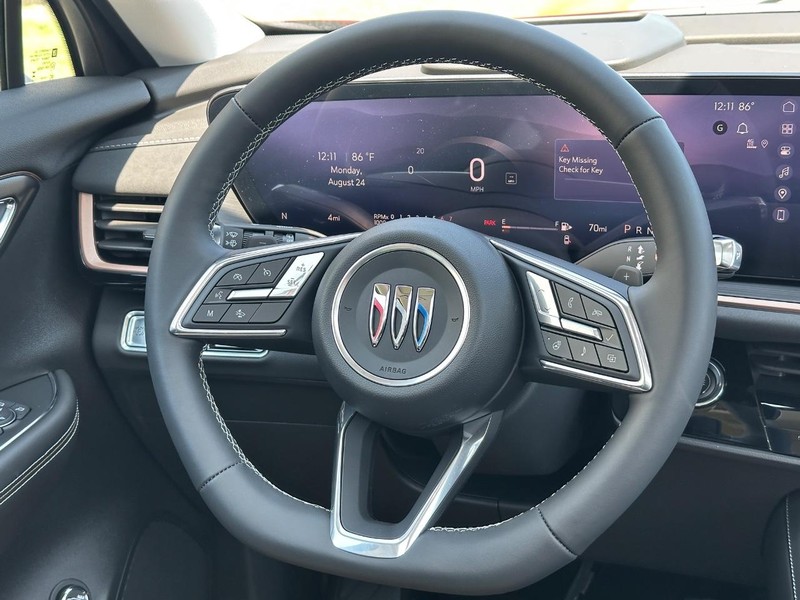 Buick Envision Vehicle Full-screen Gallery Image 8