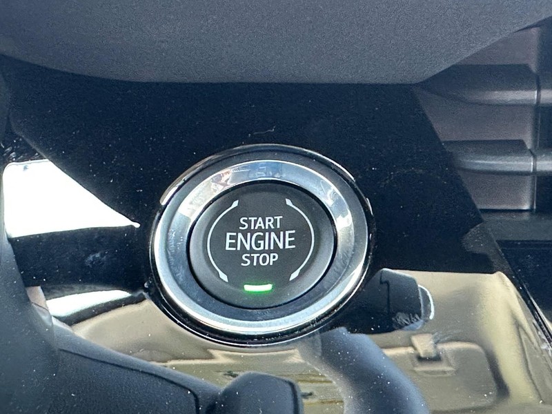 Buick Envision Vehicle Full-screen Gallery Image 11