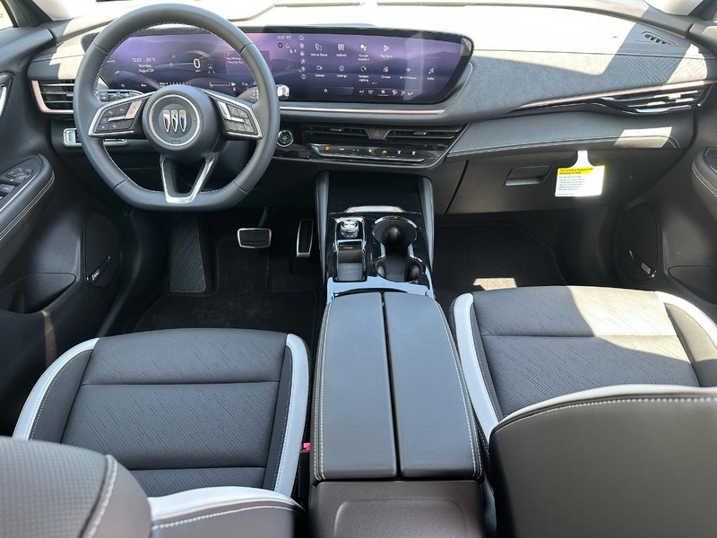 Buick Envision Vehicle Full-screen Gallery Image 6
