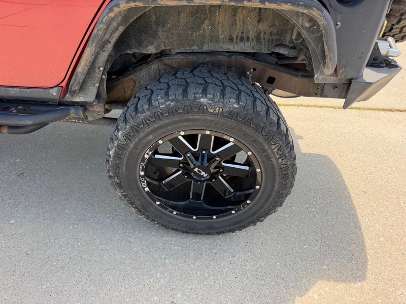 Jeep Wrangler Unlimited Vehicle Full-screen Gallery Image 6