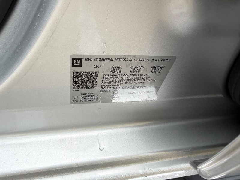 Chevrolet Silverado 1500 Vehicle Full-screen Gallery Image 20