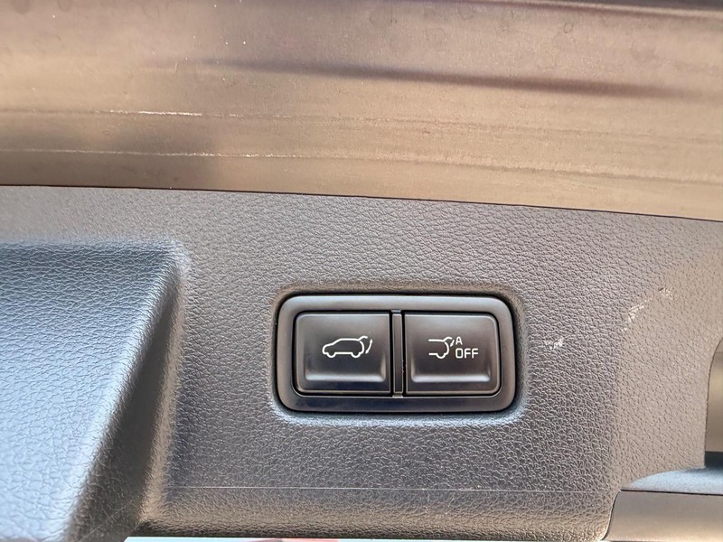 Kia Telluride Vehicle Full-screen Gallery Image 6