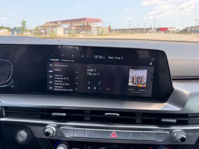 Kia Telluride Vehicle Full-screen Gallery Image 16