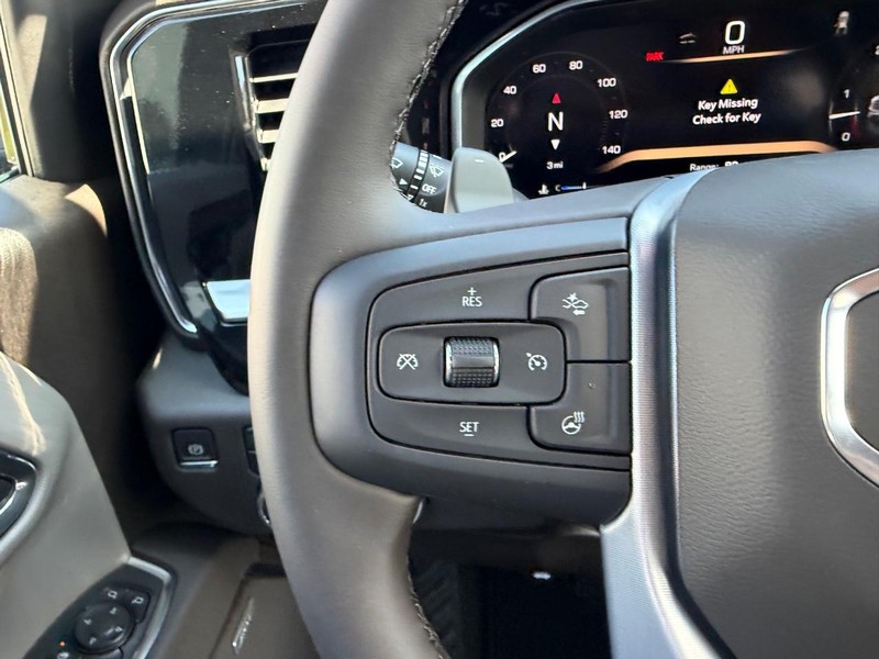 GMC Sierra 1500 Vehicle Full-screen Gallery Image 10