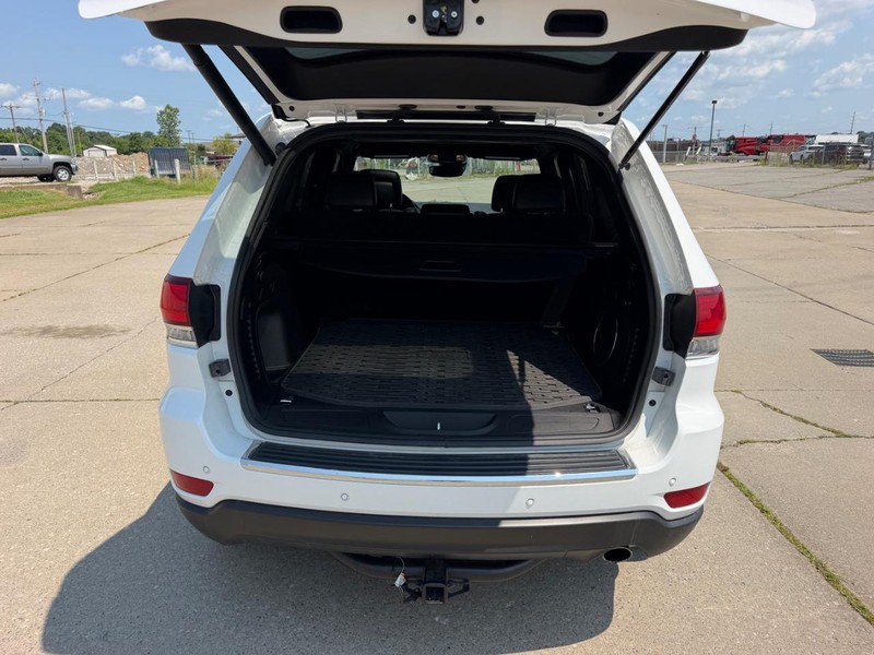 Jeep Grand Cherokee Vehicle Full-screen Gallery Image 5