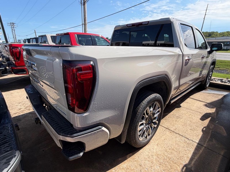 GMC Sierra 1500 Vehicle Full-screen Gallery Image 2