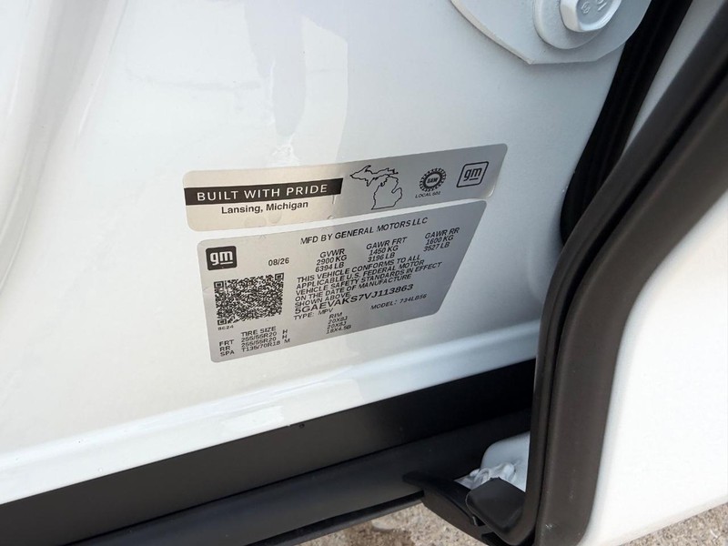 Buick Enclave Vehicle Full-screen Gallery Image 25