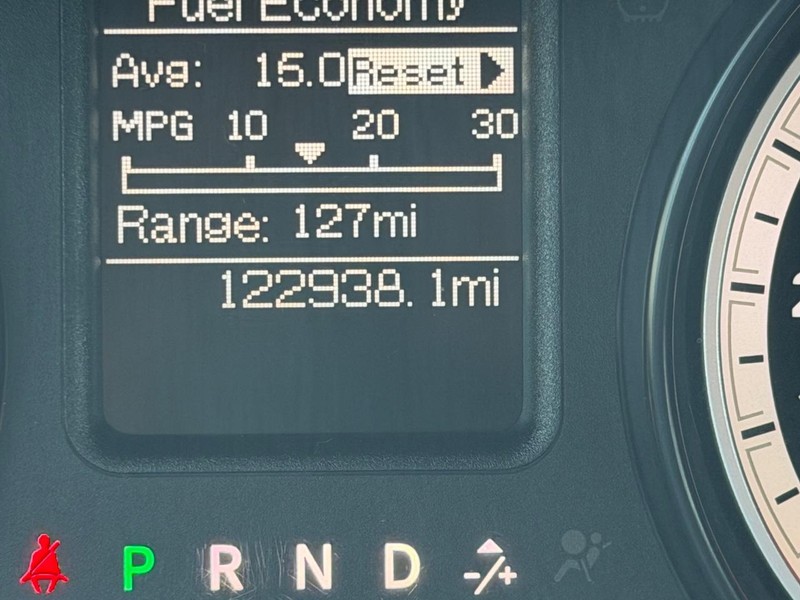 Ram 1500 Vehicle Full-screen Gallery Image 18