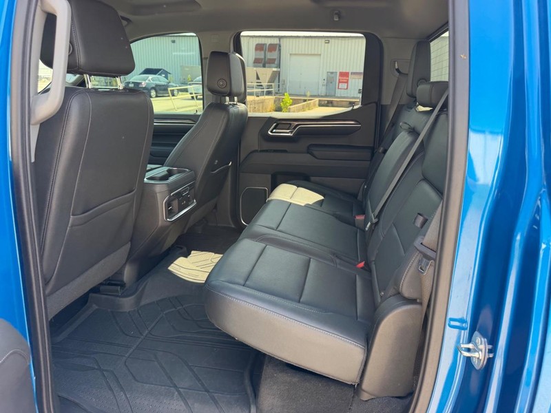 Chevrolet Silverado 1500 Vehicle Full-screen Gallery Image 07