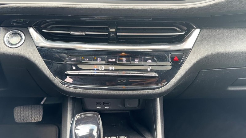 Buick Envista Vehicle Full-screen Gallery Image 15
