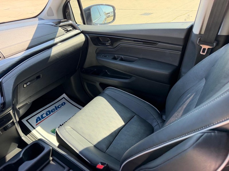 Honda Odyssey Vehicle Full-screen Gallery Image 20
