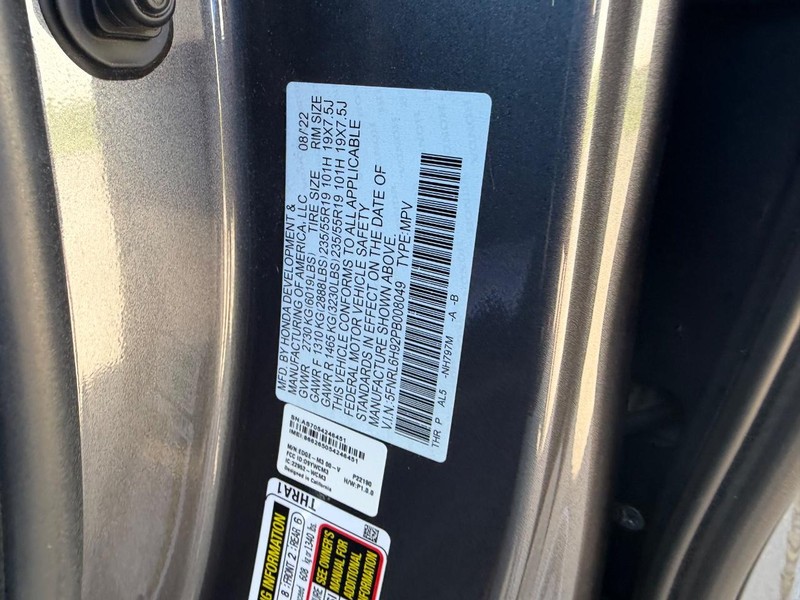 Honda Odyssey Vehicle Full-screen Gallery Image 26